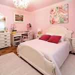 Romero Garden C
