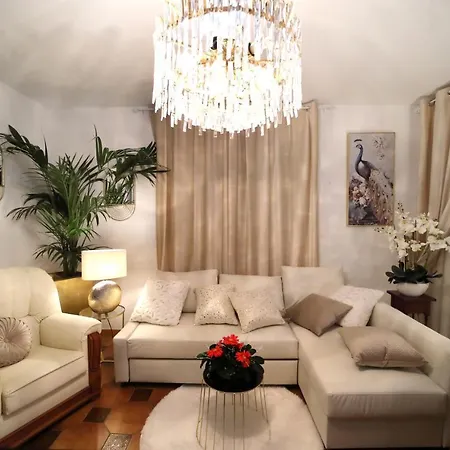 Romero Garden C