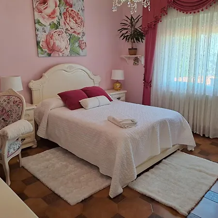 Romero Garden C فيلانويفا دي أروسا